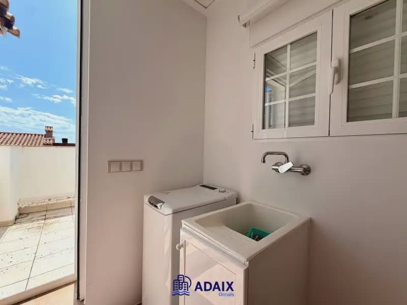 4 slaapkamer Rijtjeshuis te koop in Torreblanca met garage - € 369.000 (Ref: 9819246)