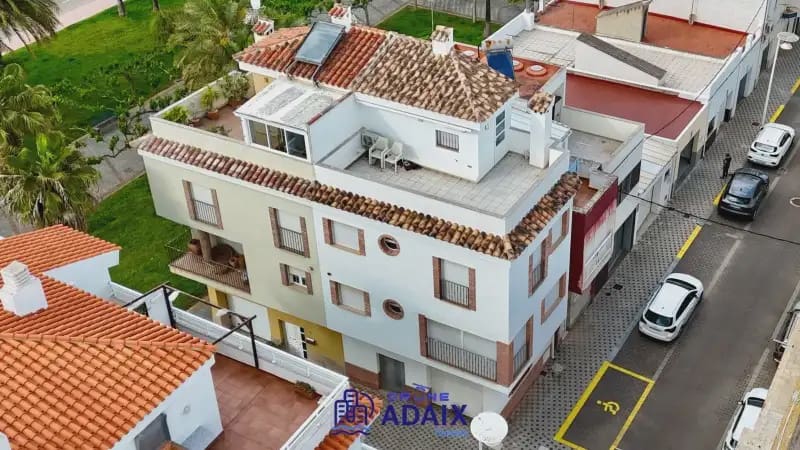 4 slaapkamer Rijtjeshuis te koop in Torreblanca met garage - € 369.000 (Ref: 9819246)