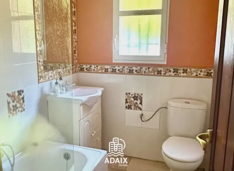 4 slaapkamer Villa te koop in Cordoba stad met garage - € 350.000 (Ref: 9876863)