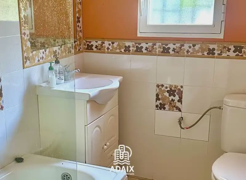 4 slaapkamer Villa te koop in Cordoba stad met garage - € 350.000 (Ref: 9876863)