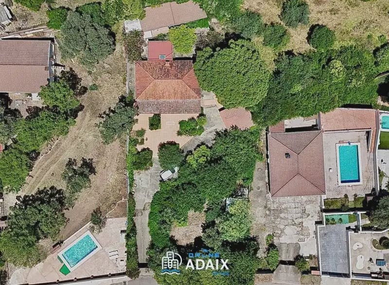 4 slaapkamer Villa te koop in Cordoba stad met garage - € 350.000 (Ref: 9876863)