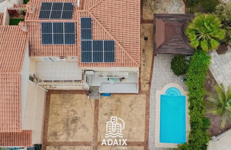 3 sovrum Semi-fristående Villa till salu i El Campello med pool garage - 900 000 € (Ref: 9911565)
