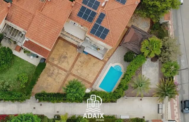 3 sovrum Semi-fristående Villa till salu i Playa de Muchavista, El Campello - 900 000 € (Ref: 9911565)