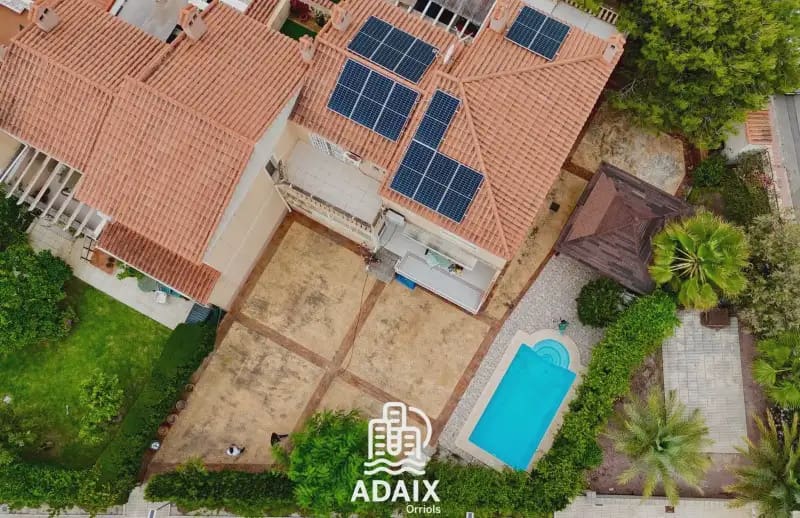 3 sovrum Semi-fristående Villa till salu i El Campello med pool garage - 900 000 € (Ref: 9911565)