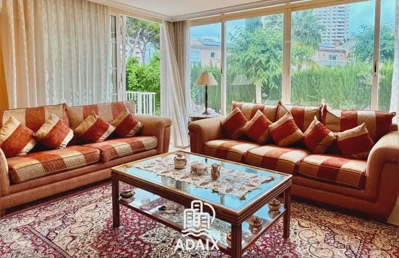 3 sovrum Semi-fristående Villa till salu i El Campello med pool garage - 900 000 € (Ref: 9911565)