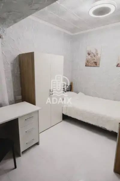 5 bedroom Flat for sale in Valencia city - € 238,000 (Ref: 9970906)