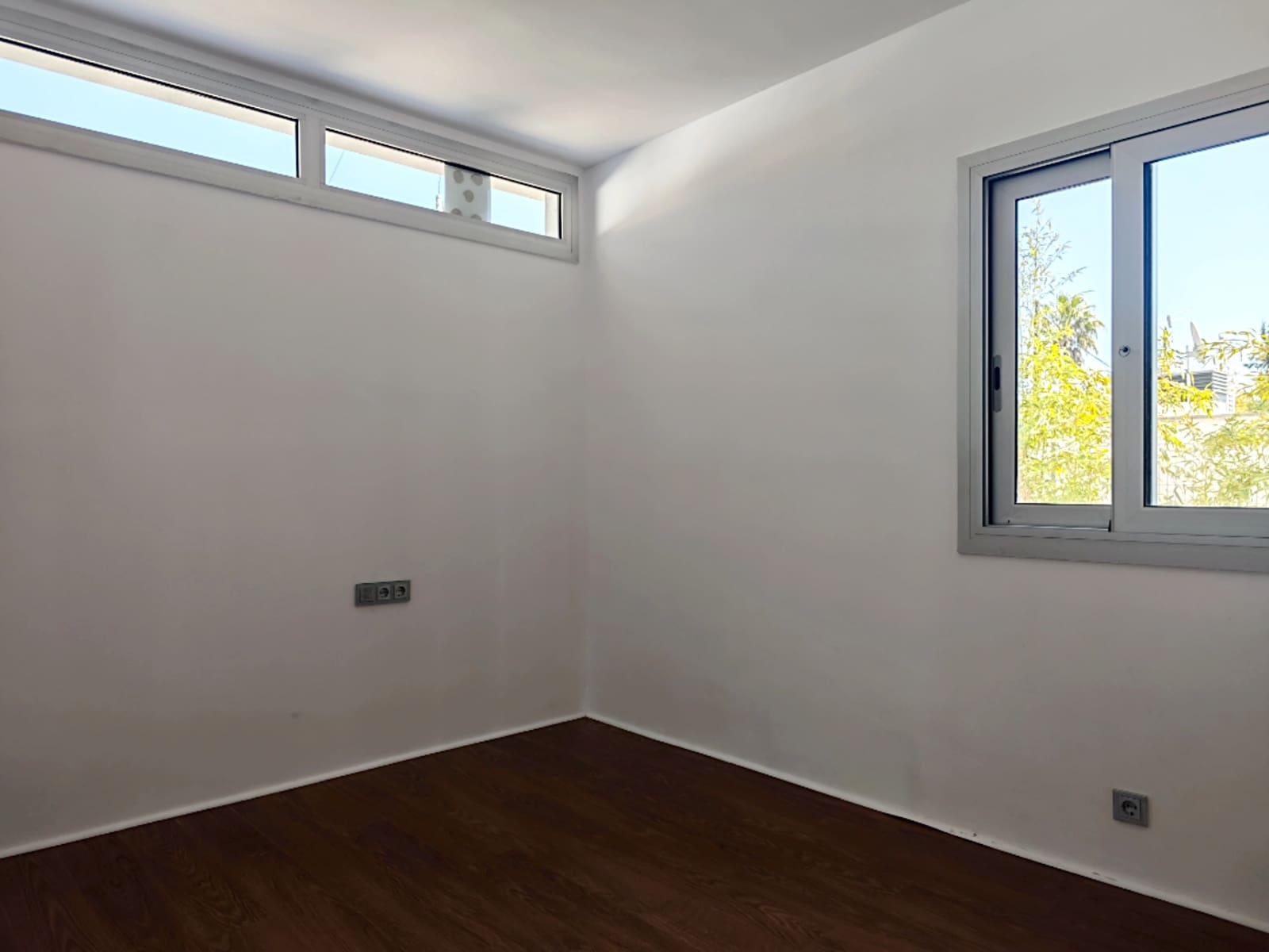 4 bedroom Townhouse for sale in Fontpineda with pool garage - € 690,000 (Ref: 9735153)