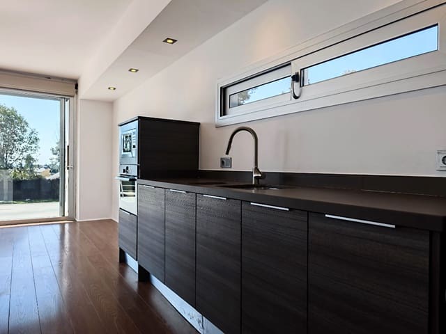 Casa de 4 habitaciones en Fontpineda en venta con piscina garaje - 690.000 € (Ref: 9735153)