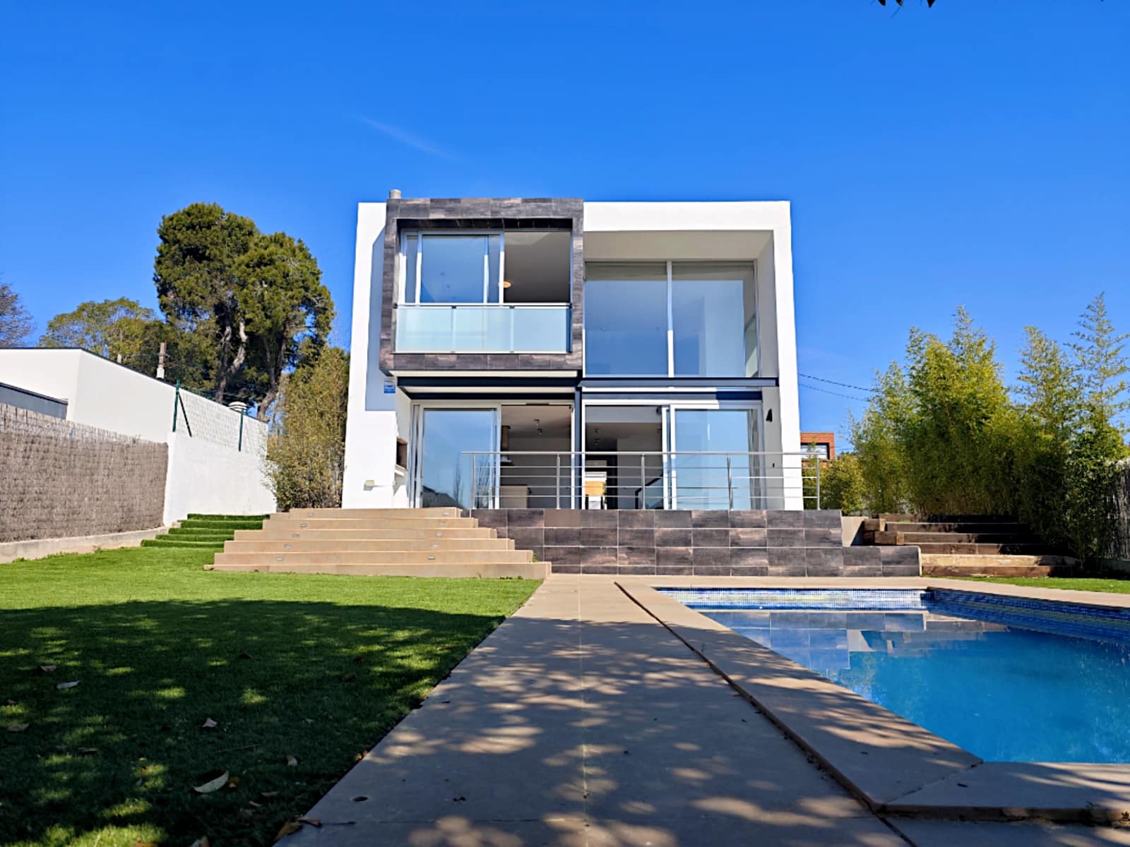 4 bedroom Townhouse for sale in Fontpineda with pool garage - € 690,000 (Ref: 9735153)