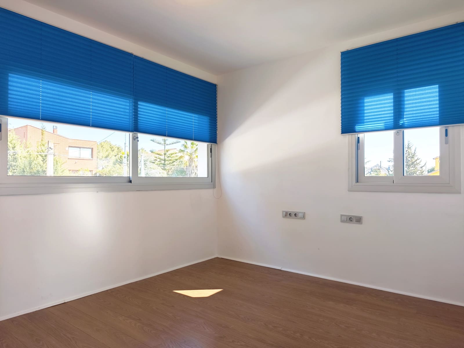 4 bedroom Townhouse for sale in Fontpineda with pool garage - € 690,000 (Ref: 9735153)