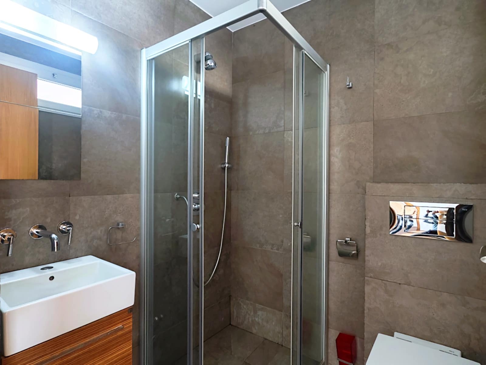 4 bedroom Townhouse for sale in Fontpineda with pool garage - € 690,000 (Ref: 9735153)