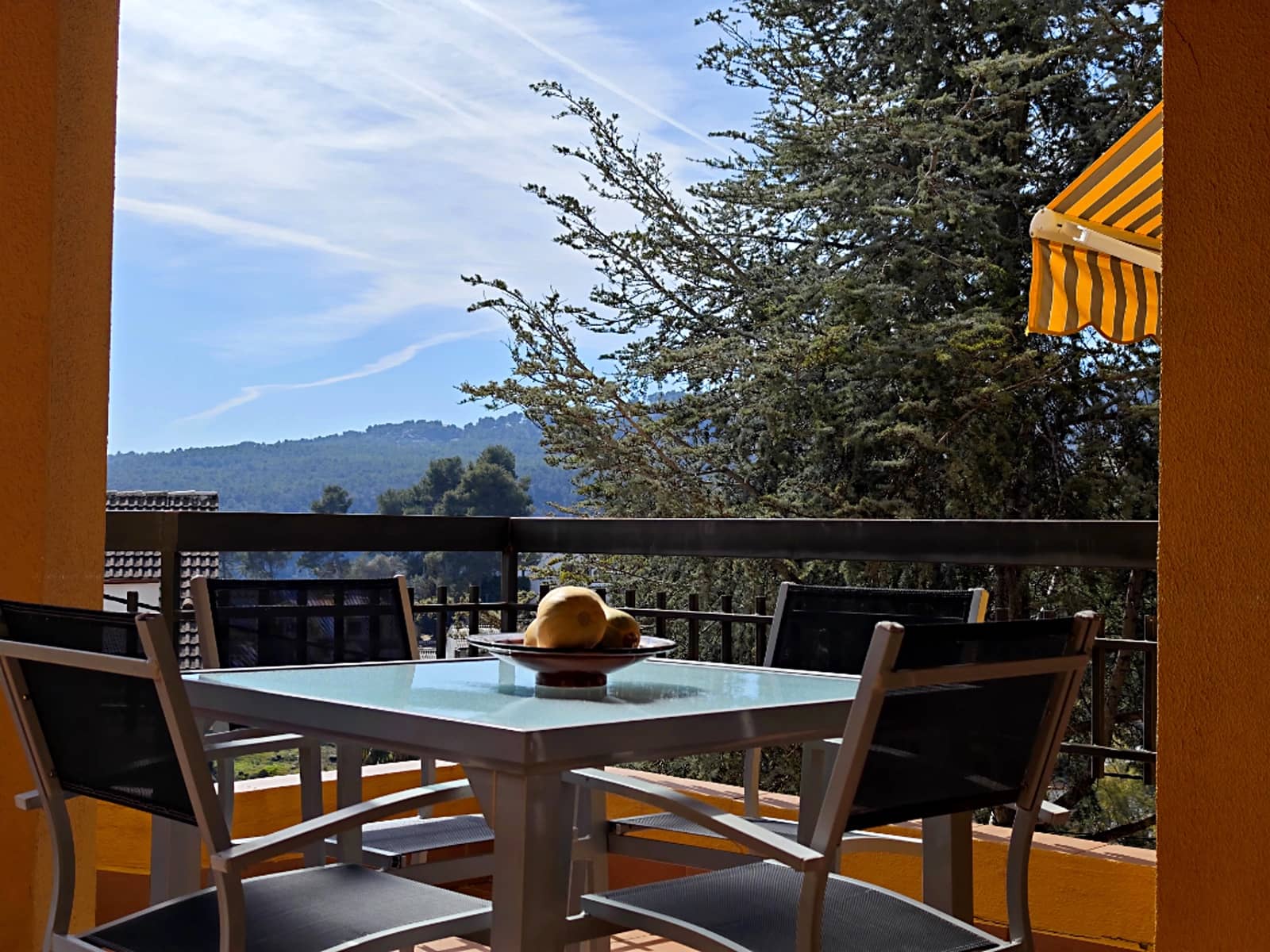 5 bedroom Villa for sale in Palleja with garage - € 539,000 (Ref: 9736251)