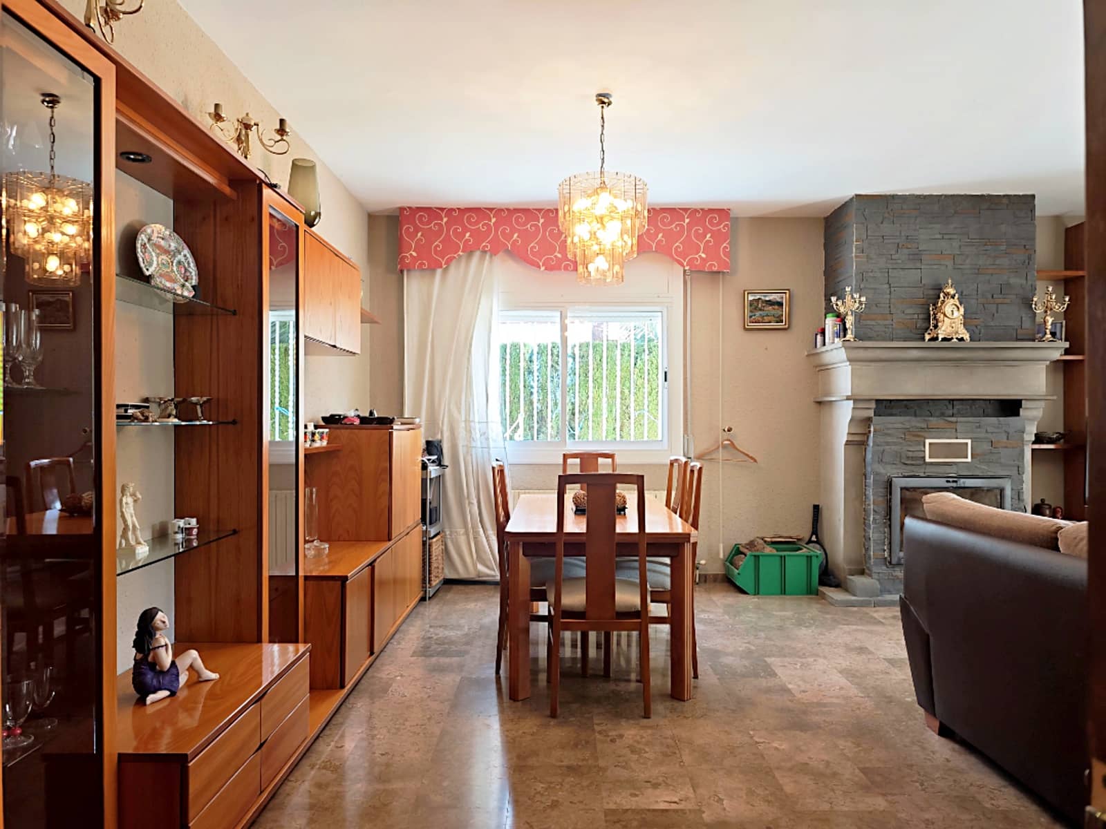 Chalet de 4 habitaciones en Fontpineda en venta con piscina garaje - 545.000 € (Ref: 9739215)