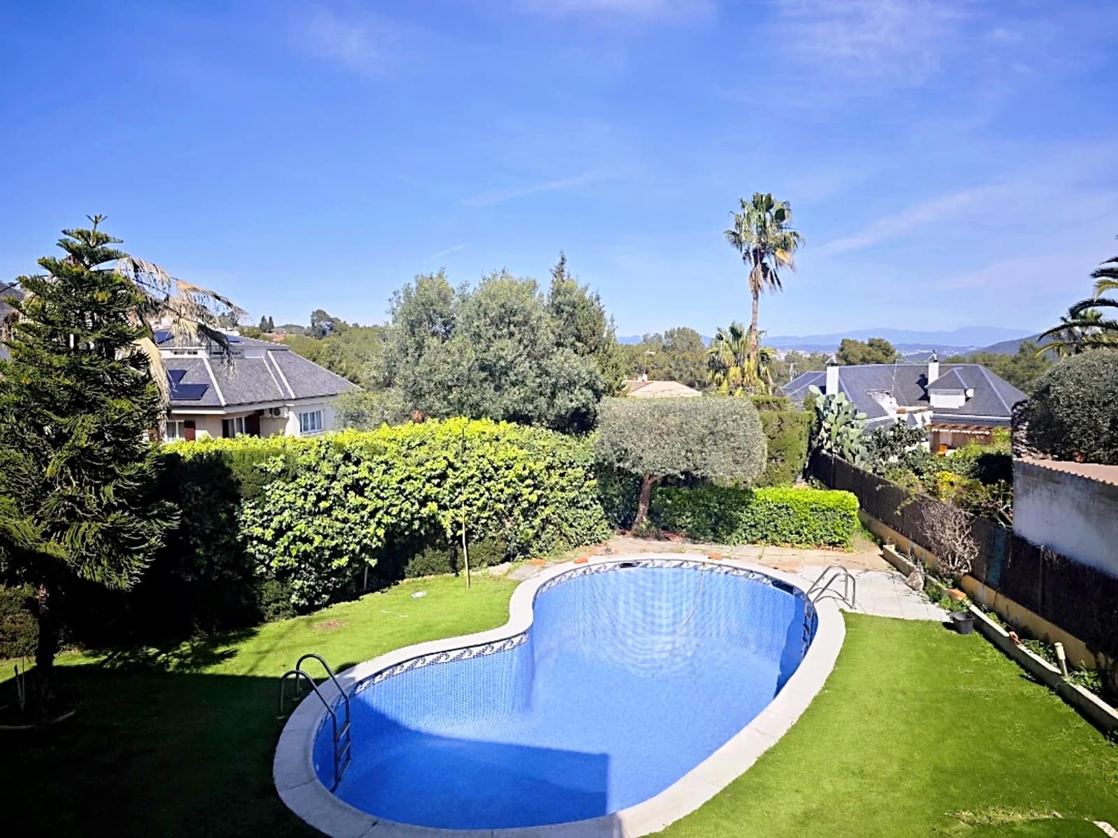 Chalet de 4 habitaciones en Fontpineda en venta con piscina garaje - 545.000 € (Ref: 9739215)