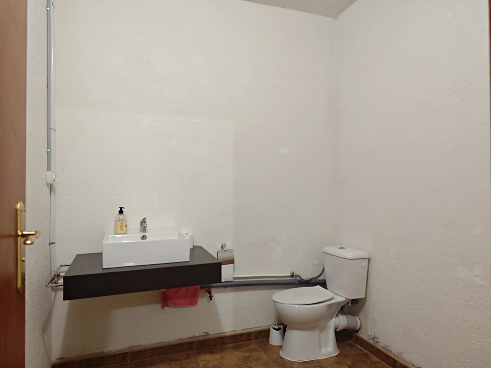 4 bedroom Villa for sale in Corbera de Llobregat with pool garage - € 495,000 (Ref: 9739246)