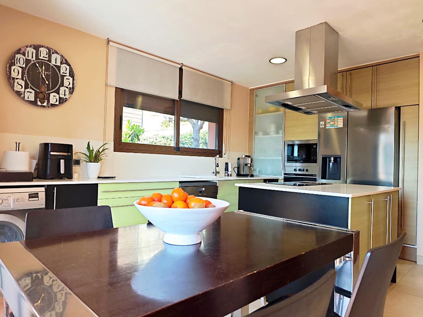 4 bedroom Villa for sale in Corbera de Llobregat with pool garage - € 495,000 (Ref: 9739246)