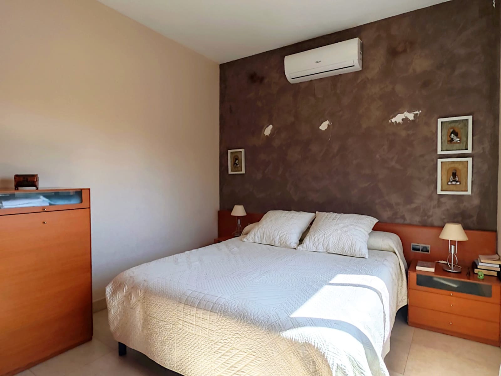 4 bedroom Villa for sale in Corbera de Llobregat with pool garage - € 495,000 (Ref: 9739246)