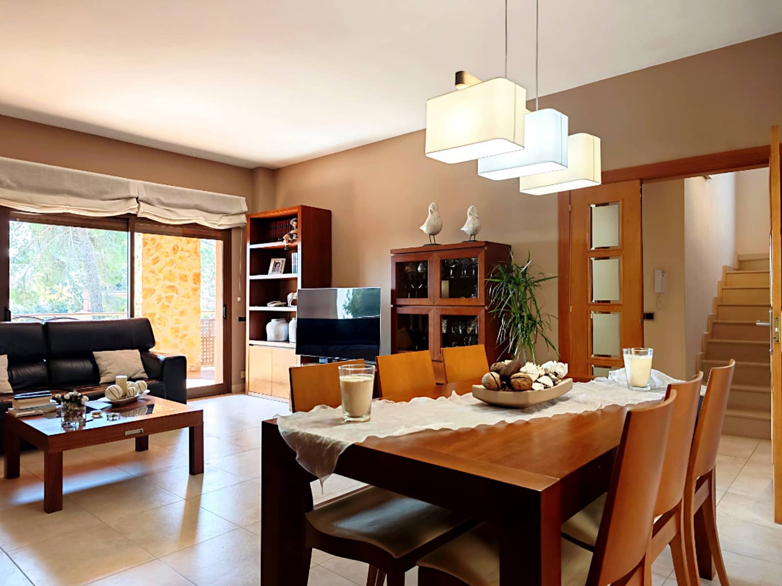 4 bedroom Villa for sale in Corbera de Llobregat with pool garage - € 495,000 (Ref: 9739246)