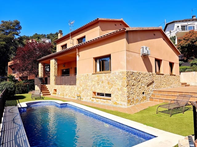 Chalet de 4 habitaciones en Corbera de Llobregat en venta con piscina garaje - 495.000 € (Ref: 9739246)