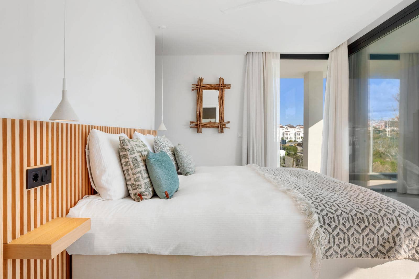 3 Zimmer Haus zu verkaufen in Manilva mit Pool Garage - 1.290.000 € (Ref: 9580111)