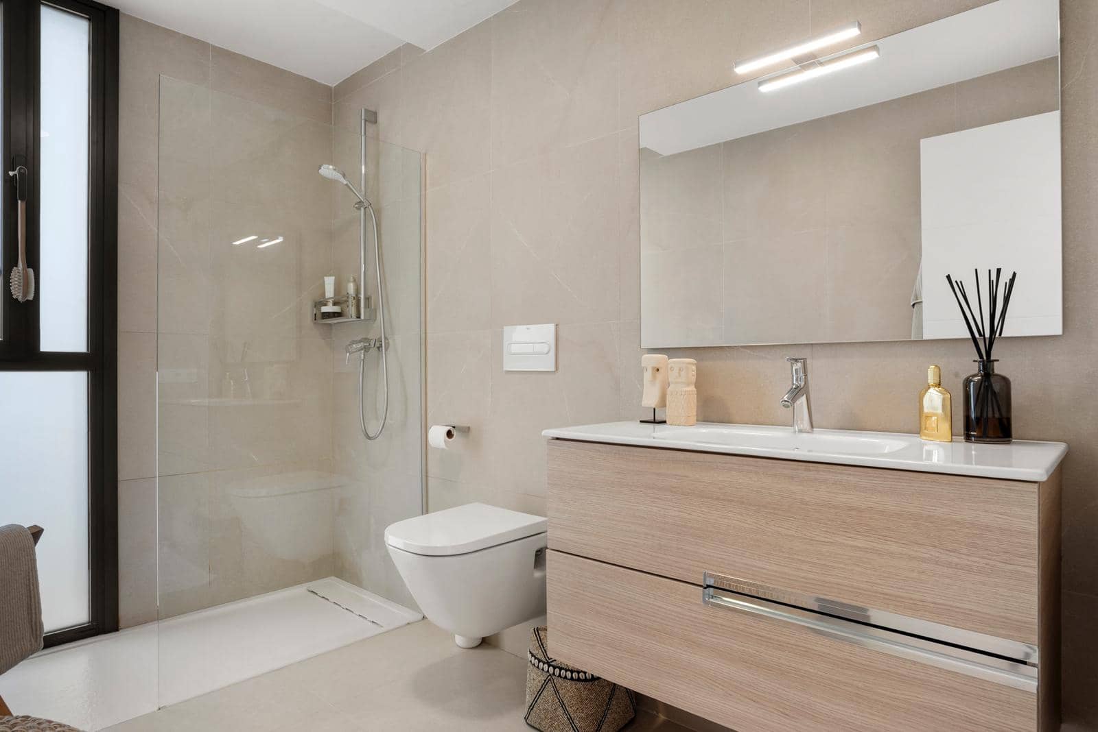 3 Zimmer Haus zu verkaufen in Manilva mit Pool Garage - 1.290.000 € (Ref: 9580111)