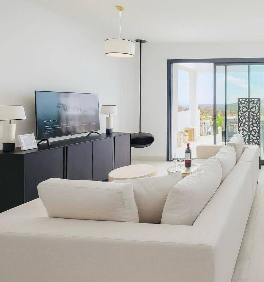 3 Zimmer Reihenhaus zu verkaufen in Manilva mit Pool Garage - 699.000 € (Ref: 9580161)