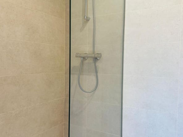 4 makuuhuone Rivitalo myytävänä paikassa San Roque mukana uima-altaan 
autotalli - 785 000 € (Ref: 9580164)