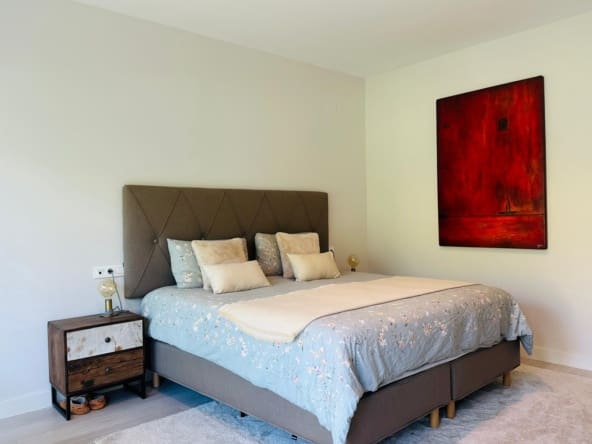 4 makuuhuone Rivitalo myytävänä paikassa San Roque mukana uima-altaan 
autotalli - 785 000 € (Ref: 9580164)