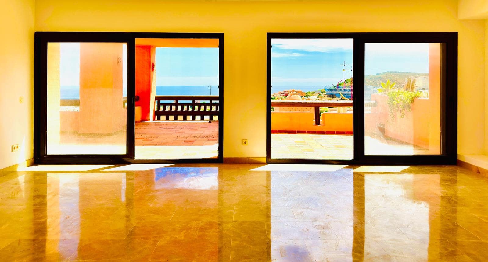 3 slaapkamer Appartement te koop in Manilva met zwembad garage - € 515.000 (Ref: 9580362)