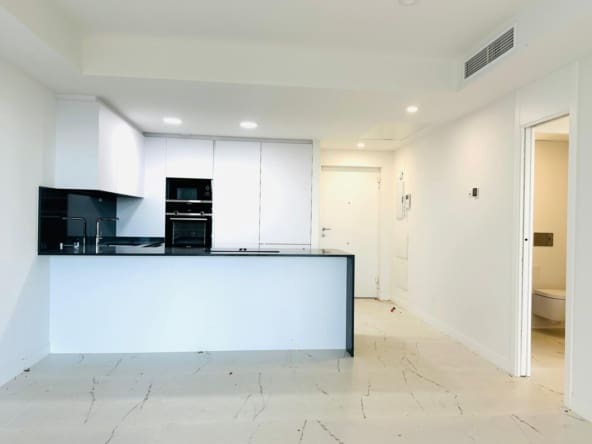 2 soverom Leilighet til salgs i Casares med svømmebasseng garasje - € 420 000 (Ref: 9580393)