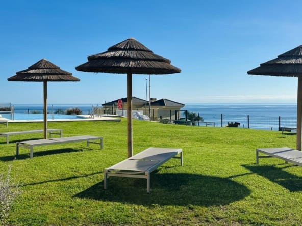 2 soverom Leilighet til salgs i Casares med svømmebasseng garasje - € 420 000 (Ref: 9580393)