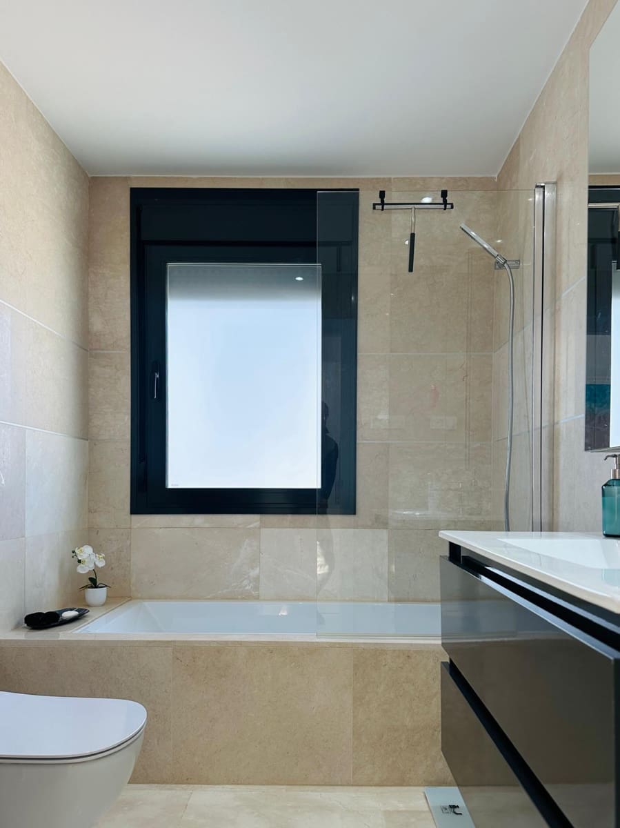 2 makuuhuone Huoneisto myytävänä paikassa Casares mukana uima-altaan 
autotalli - 360 000 € (Ref: 9581224)