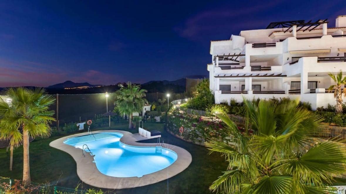 2 makuuhuone Huoneisto myytävänä paikassa Casares mukana uima-altaan 
autotalli - 360 000 € (Ref: 9581224)