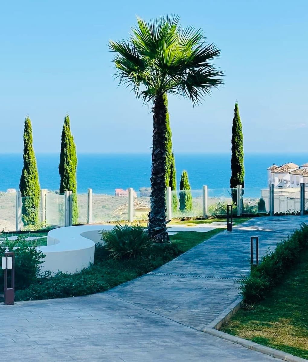 2 soverom Leilighet til salgs i Manilva med svømmebasseng garasje - € 225 000 (Ref: 9669294)