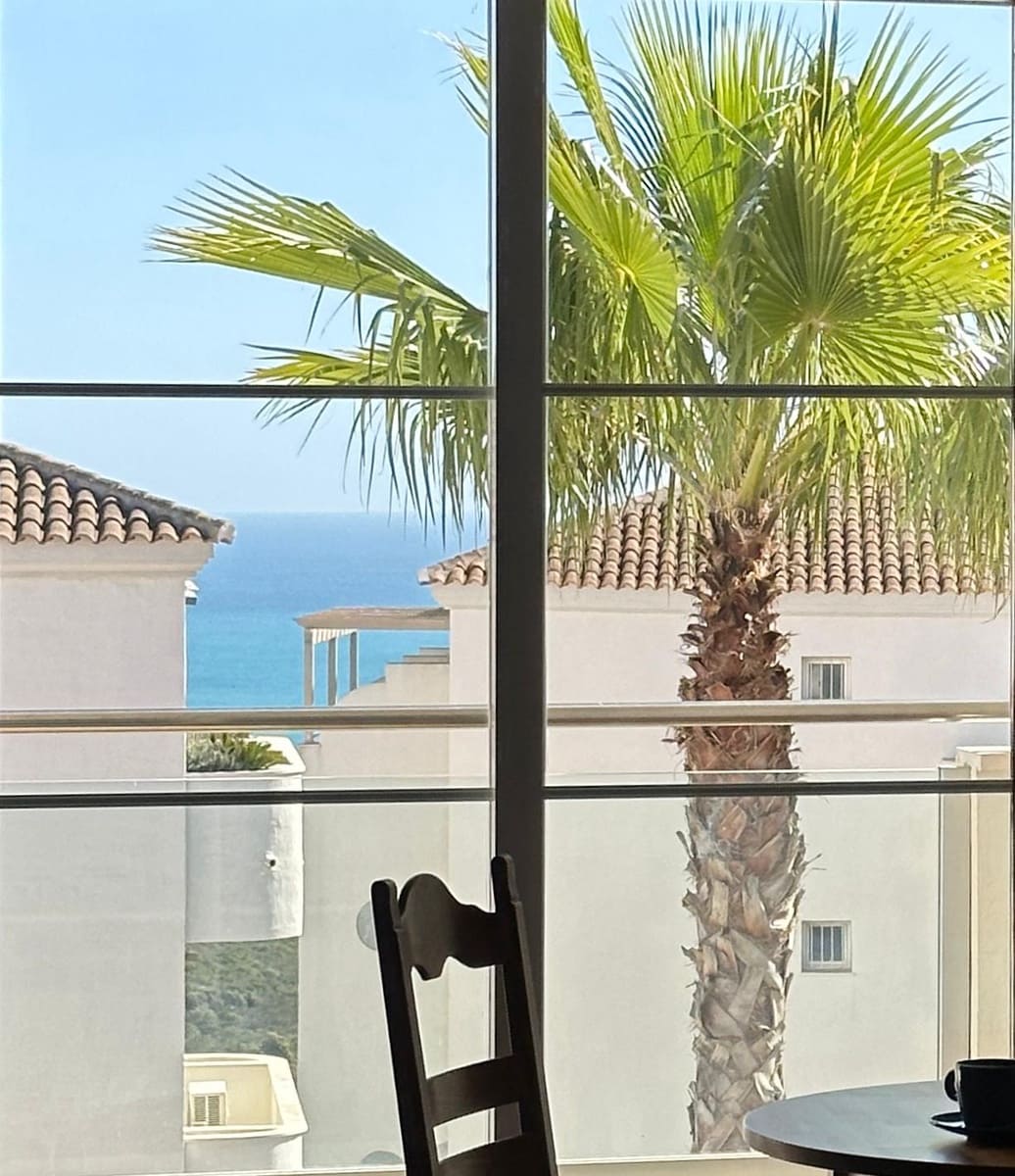 2 soverom Leilighet til salgs i Manilva med svømmebasseng garasje - € 225 000 (Ref: 9669294)