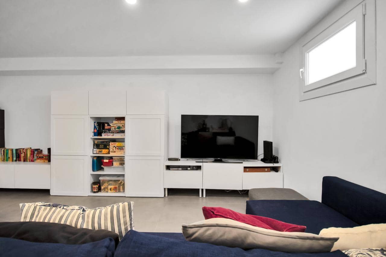 Adosado de 3 habitaciones en Casares en venta con piscina garaje - 540.000 € (Ref: 9669461)