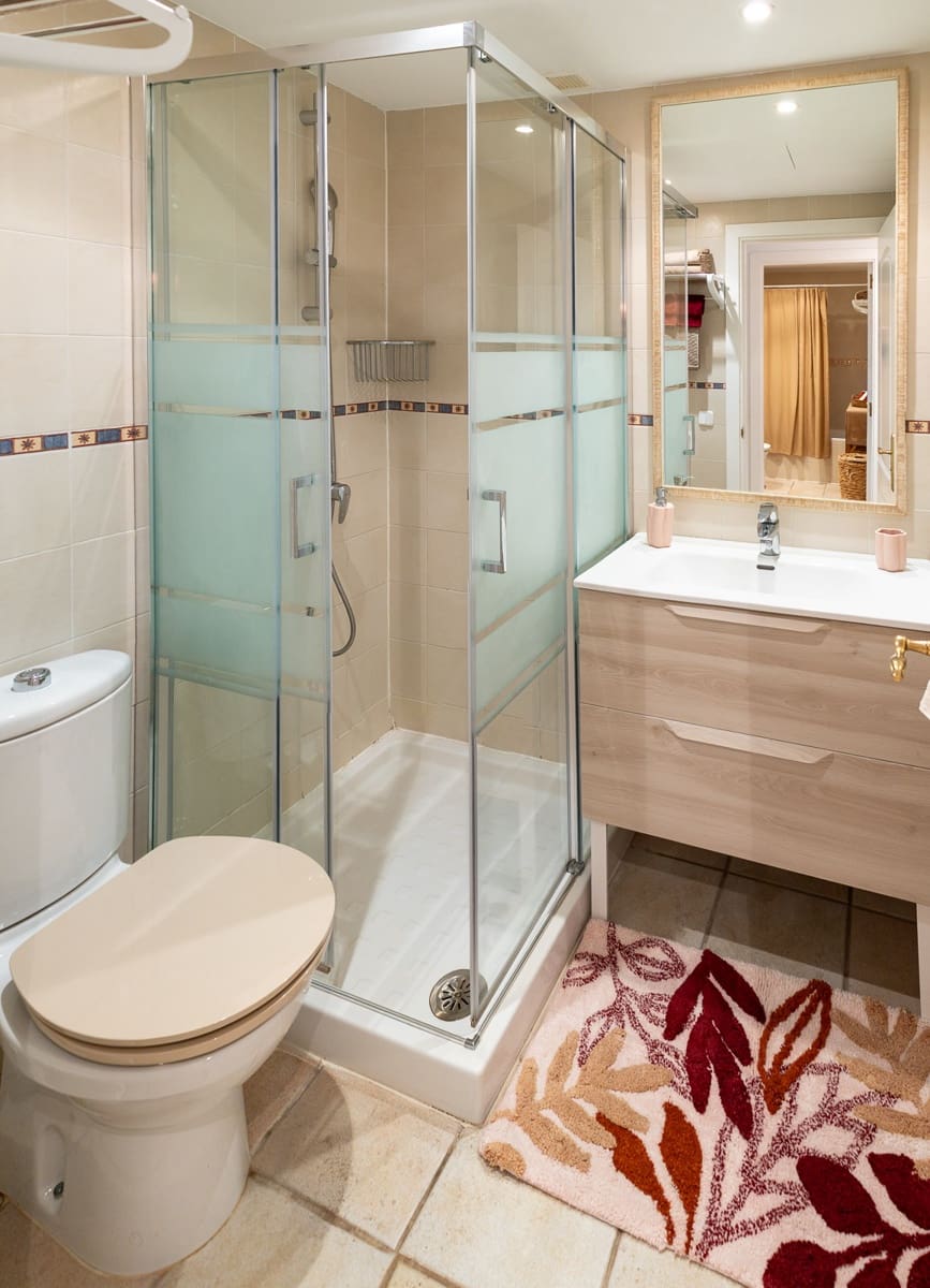 2 bedroom Apartment for rent in Cala Magrana with pool garage - € 1,800 (Ref: 9582640)