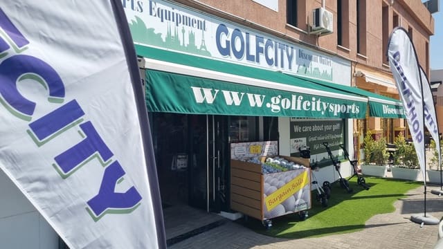 Företag till salu i Estepona - 875 000 € (Ref: 9580351)