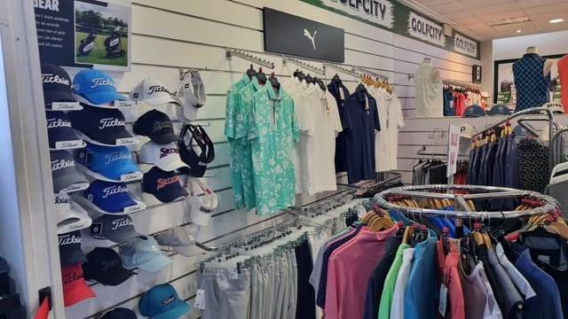 Företag till salu i Estepona - 875 000 € (Ref: 9580351)