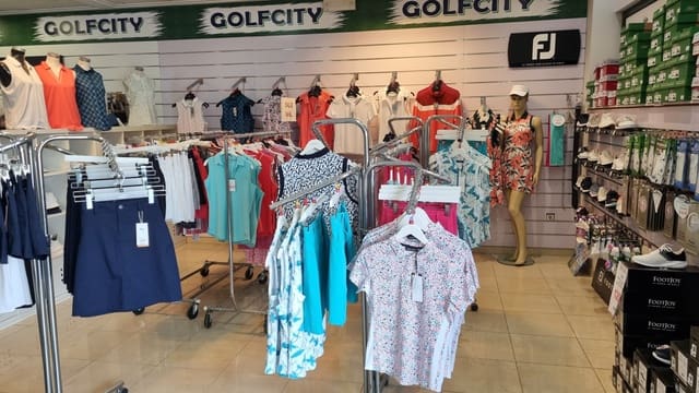 Företag till salu i Estepona - 875 000 € (Ref: 9580351)