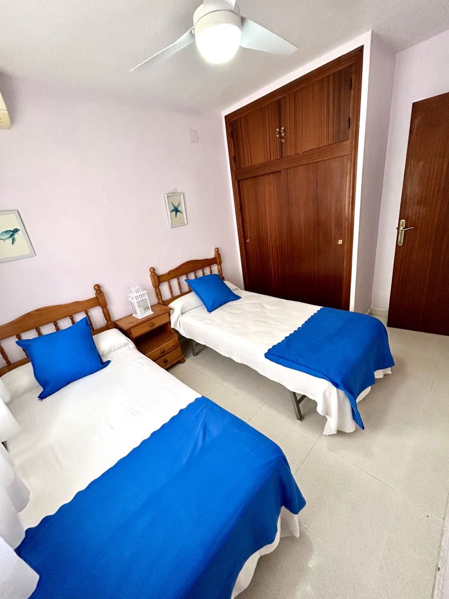 2 quarto Penthouse para venda em Torrevieja com piscina garagem - 195 000 € (Ref: 9581347)