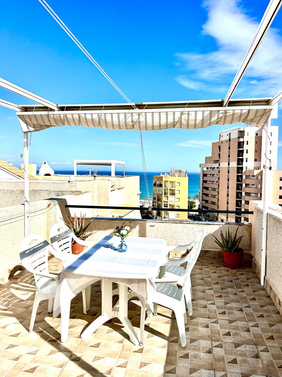 2 quarto Penthouse para venda em Torrevieja com piscina garagem - 195 000 € (Ref: 9581347)