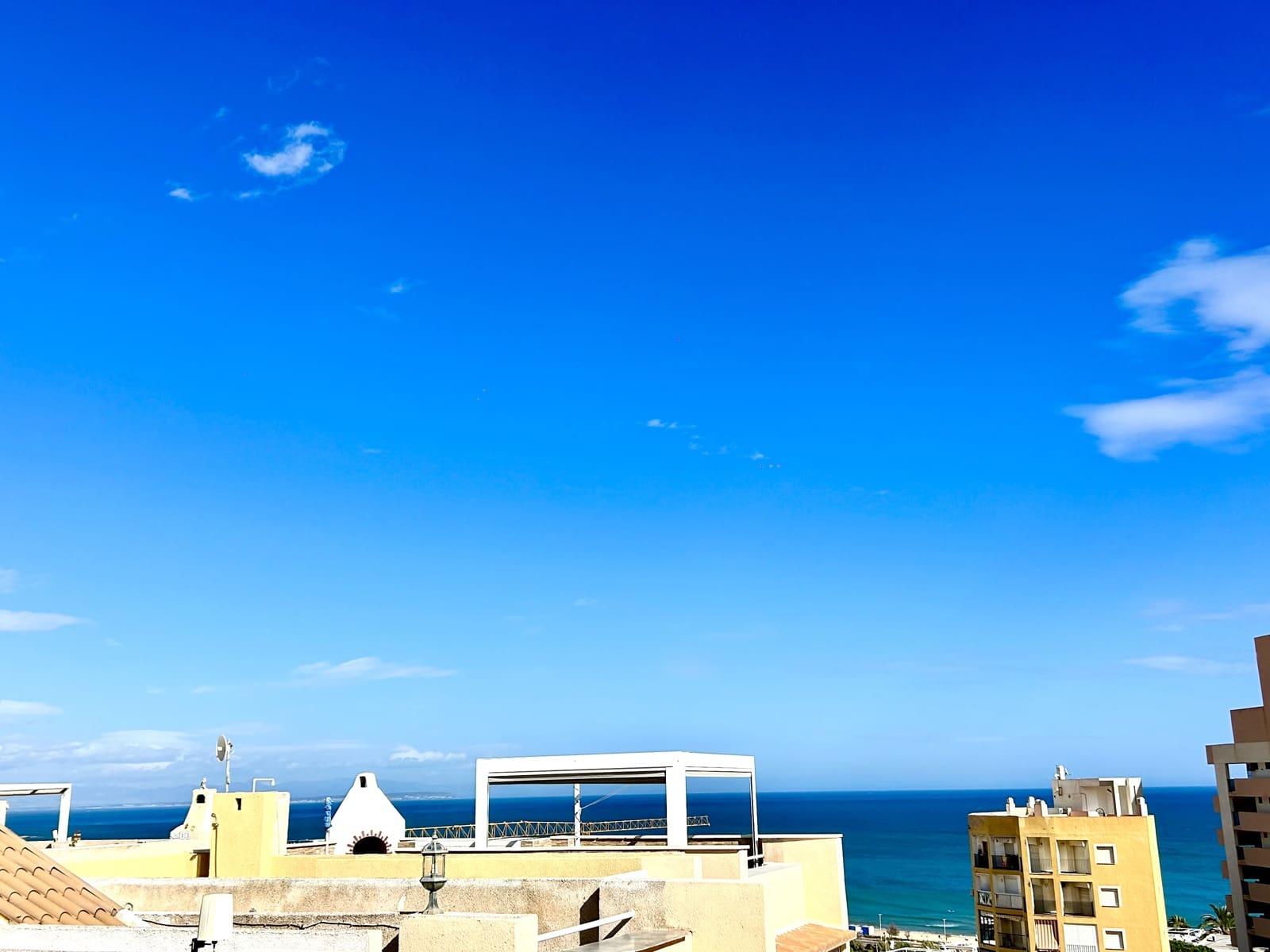 2 quarto Penthouse para venda em Torrevieja com piscina garagem - 195 000 € (Ref: 9581347)