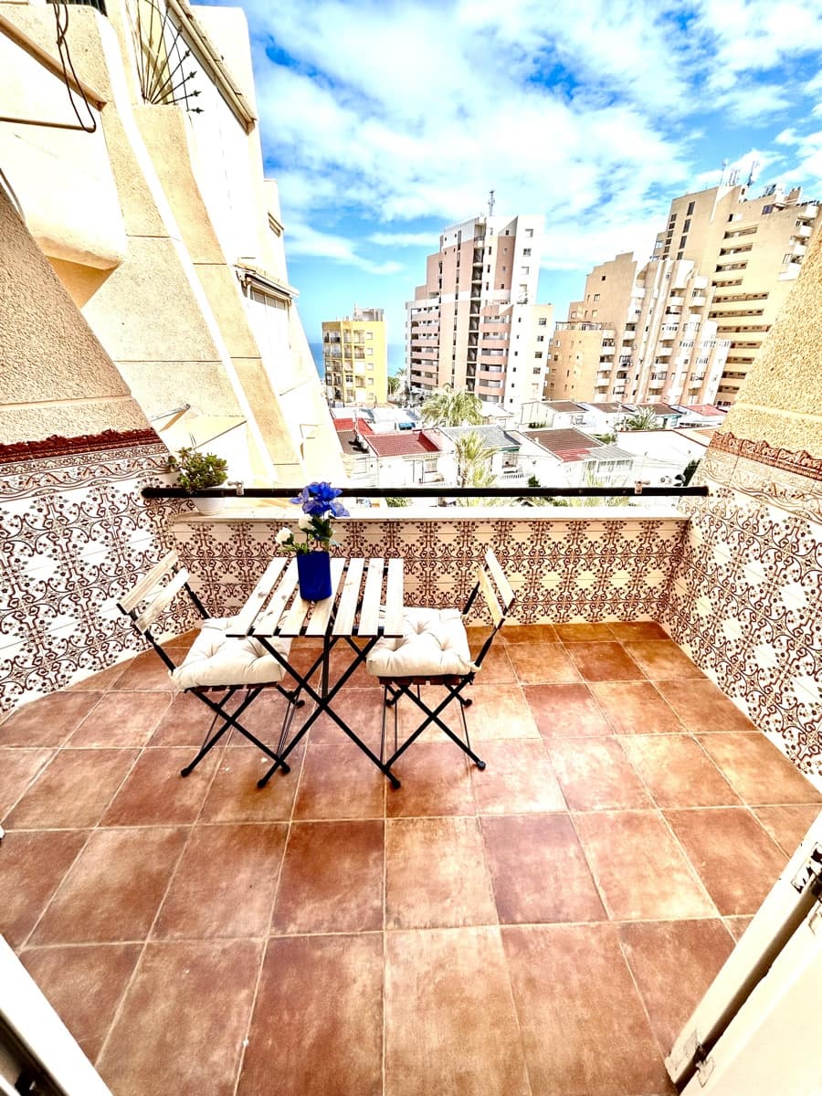 2 quarto Penthouse para venda em Torrevieja com piscina garagem - 195 000 € (Ref: 9581347)