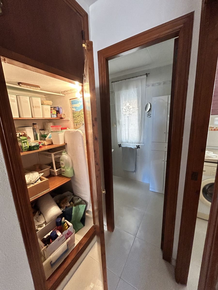 2 quarto Penthouse para venda em Torrevieja com piscina garagem - 195 000 € (Ref: 9581347)
