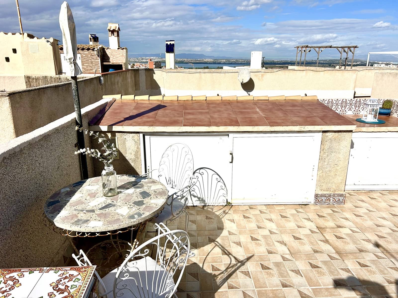 2 quarto Penthouse para venda em Torrevieja com piscina garagem - 195 000 € (Ref: 9581347)