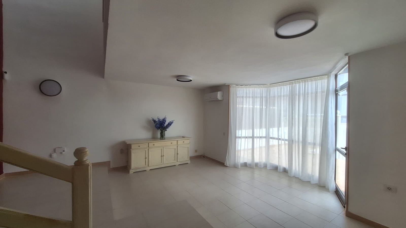 3 bedroom Terraced Villa for sale in Caleta de Fuste with pool garage - € 420,000 (Ref: 9610106)