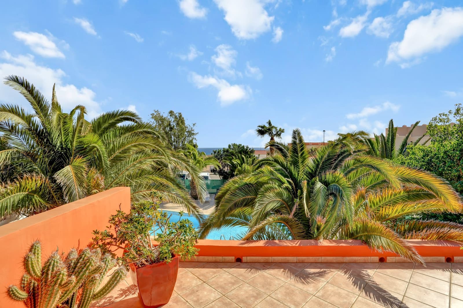 3 quarto Moradia para venda em Parque Holandes com piscina - 550 000 € (Ref: 9611864)