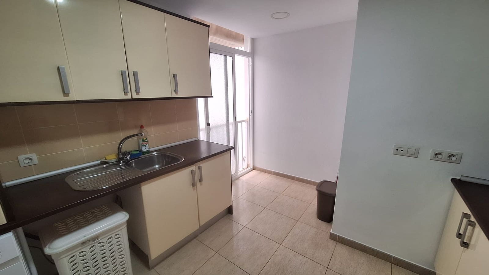 3 bedroom Flat for sale in Puerto del Rosario - € 175,000 (Ref: 9614080)