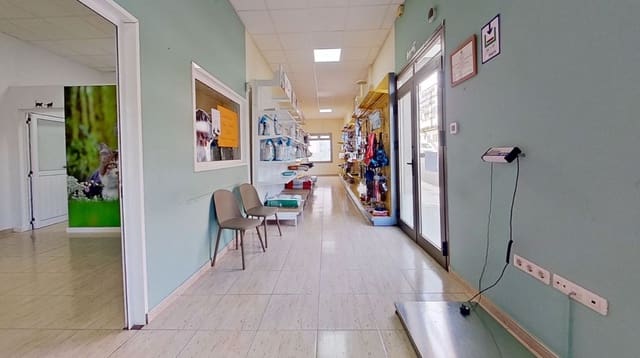 Komercyjne na sprzedaż w Puerto del Rosario - 220 000 € (Ref: 9628249)